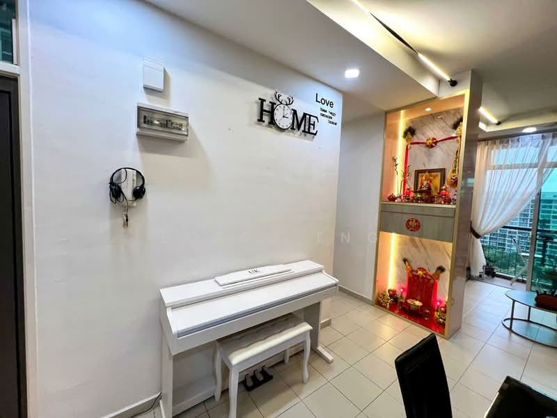 Pangsapuri untuk Dijual di Lake View Suites - Bosco Eng - Living Room - PropertyGuru.com.my