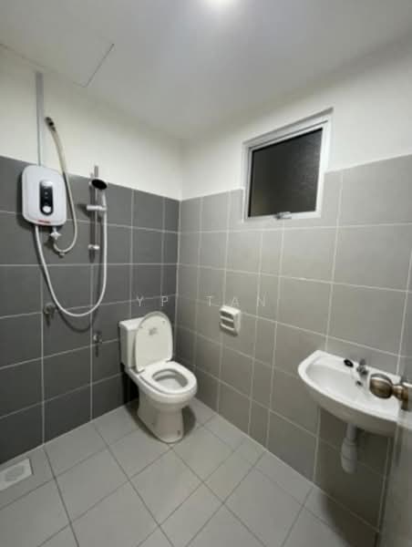 Apartment for Rent at Lily Apartment @ Kuchai Lama - YP Tan - Bathroom - PropertyGuru.com.my