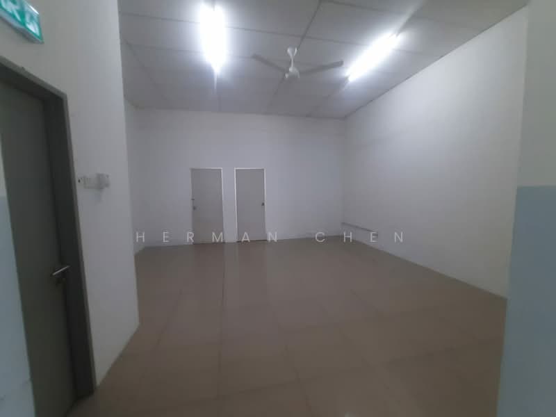 Shop for Rent in Bandar Indahpura (Kulai) - Herman Chen - Interior - PropertyGuru.com.my