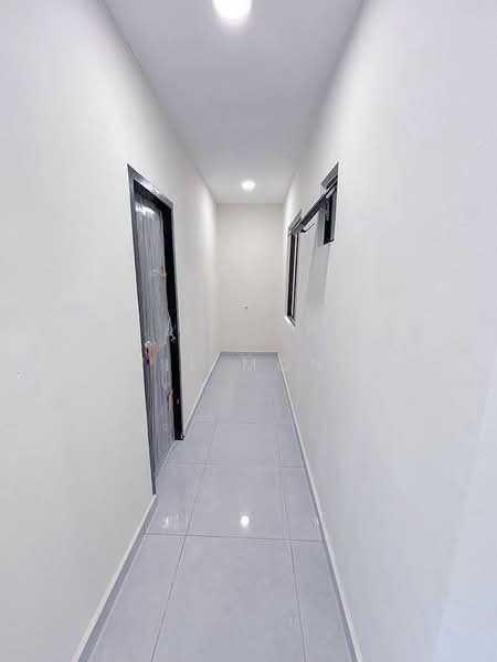 2-storey Terraced House for Sale in Taman Skudai Baru (Skudai) - Wil Mong - Corridor - PropertyGuru.com.my