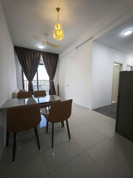 Servis Apartment untuk Disewa di Piccadilly - Sam . - Dining Room - PropertyGuru.com.my