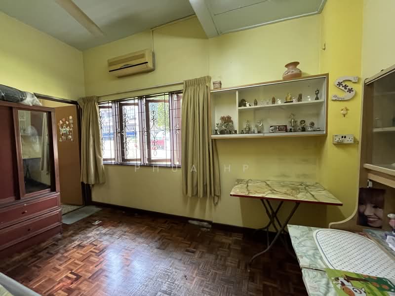 Untuk Dijual - Jalan Sentul