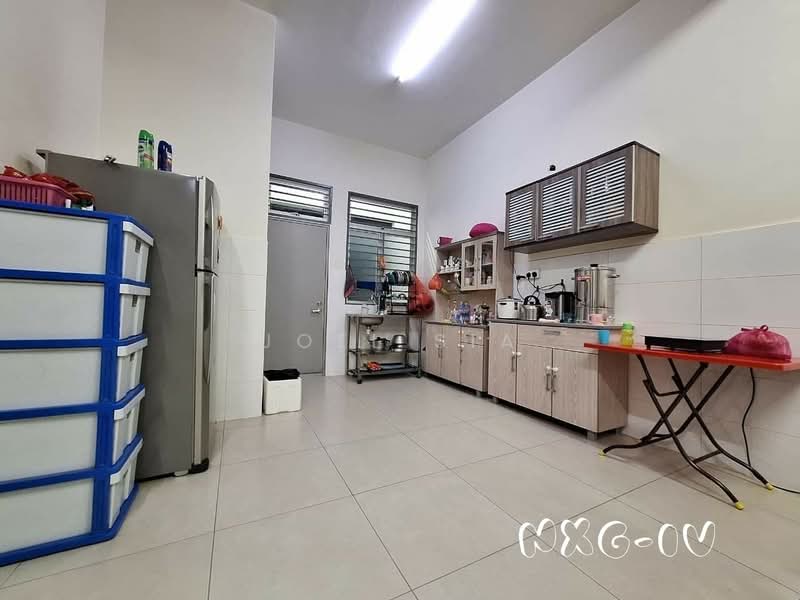 Rumah Teres 2 Tingkat untuk Dijual di Klang (Selangor) - Joel Sia - Kitchen - PropertyGuru.com.my