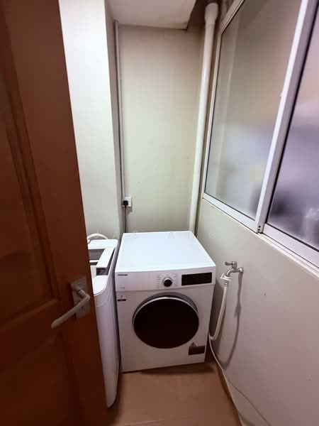 For Rent - Bayshore Apartment