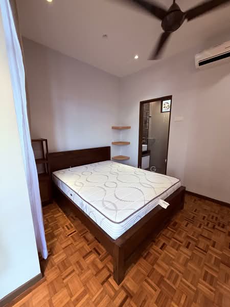 For Rent - Bayshore Apartment