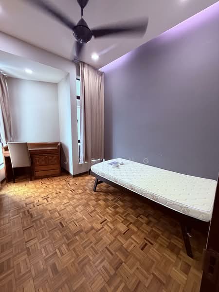 For Rent - Bayshore Apartment