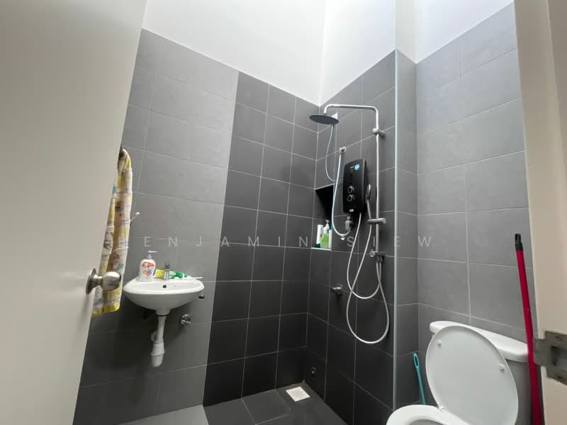 2-storey Terraced House for Sale in Eco Forest (Semenyih) - Benjamin Siew - Bathroom - PropertyGuru.com.my