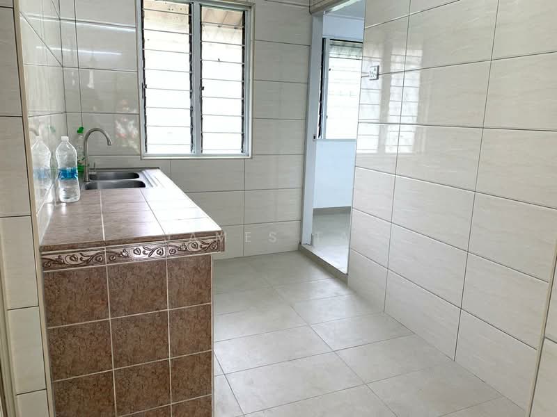 Flat for Sale at Seksyen 2 Wangsa Maju Flat - James Tan - Kitchen - PropertyGuru.com.my
