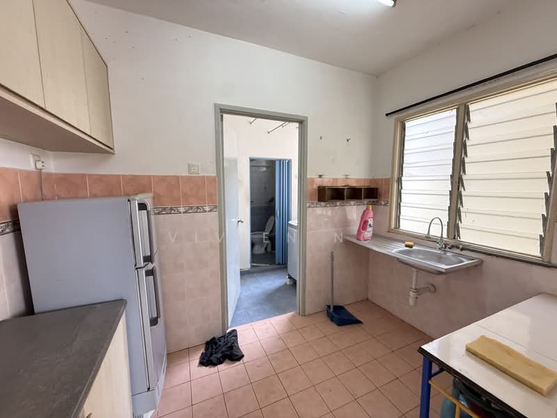 Apartment for Rent at Permai Lake View Apartment - Vivien Ng - Kitchen - PropertyGuru.com.my