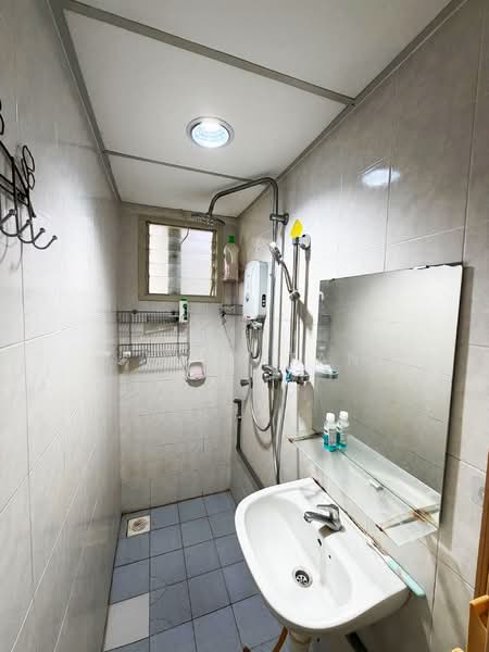 Apartment for Rent at Taman Kheng Tian - Jerry Tan - Bathroom - PropertyGuru.com.my