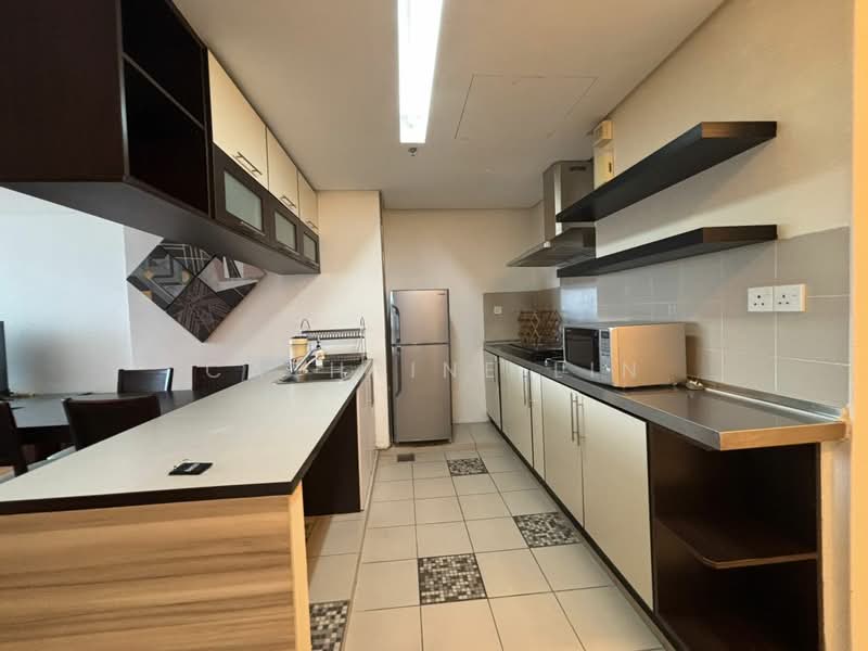 Service Residence for Rent at i-Zen @ Kiara 2 - Cathrine Lin - Kitchen - PropertyGuru.com.my