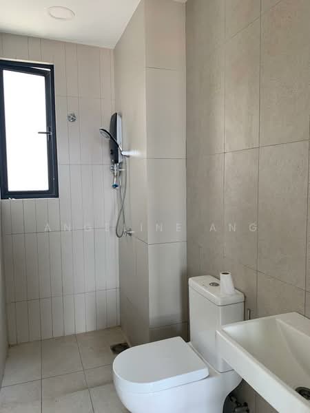 Service Residence for Rent at Kenwingston Skylofts - ANGELINE ANG - Bathroom - PropertyGuru.com.my