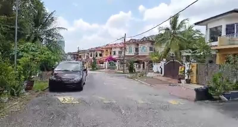 Rumah Teres 2 Tingkat untuk Disewa di Puchong (Selangor) - Eric How - Exterior - PropertyGuru.com.my