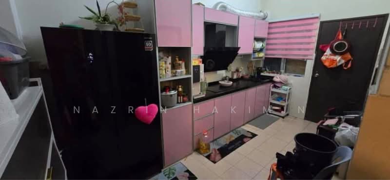 Rumah Teres 2-Tingkat untuk Dijual di Seksyen 23 (Shah Alam) - Nazrin Hakimin - Kitchen - PropertyGuru.com.my