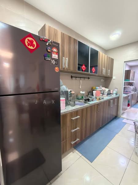 Service Residence for Sale at D'Secret Garden (Pangsapuri Kempas Indah) - Jax Wong - Kitchen - PropertyGuru.com.my