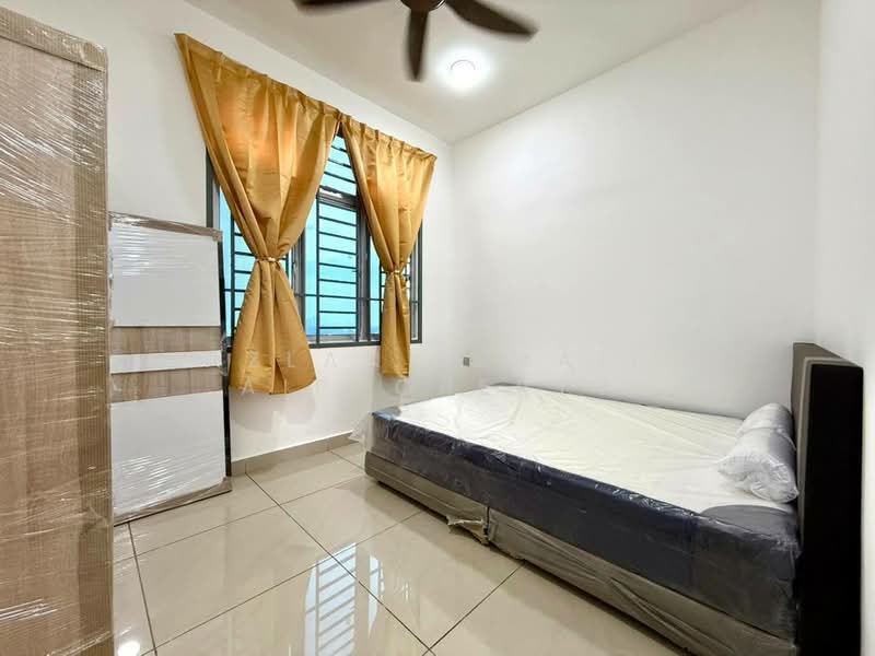 Pangsapuri untuk Dijual di SKS Habitat - Azlan Ismail aiproperty - Bedroom - PropertyGuru.com.my