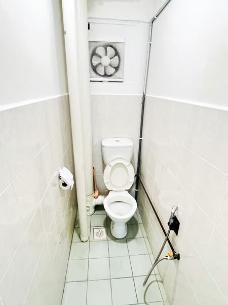 Apartment for Rent at Taman Kheng Tian - Jerry Tan - Bathroom - PropertyGuru.com.my