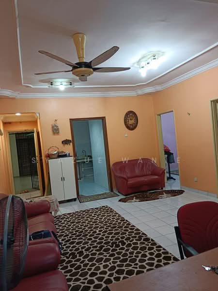 Apartment for Sale at Garden Park - Syazue Wanie - Living Room - PropertyGuru.com.my
