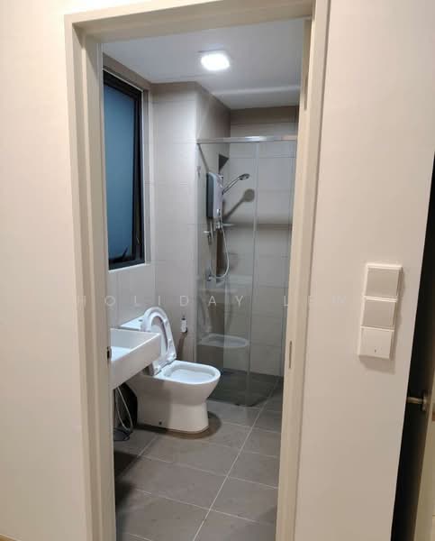 Condominium for Rent at Kuchai Sentral - Holiday Lew - Bathroom - PropertyGuru.com.my
