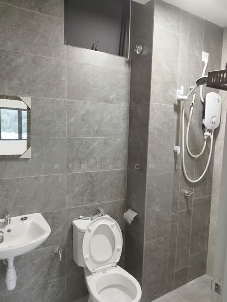 Servis Apartment untuk Disewa di Traders Park - Jaynee Chin - Bathroom - PropertyGuru.com.my