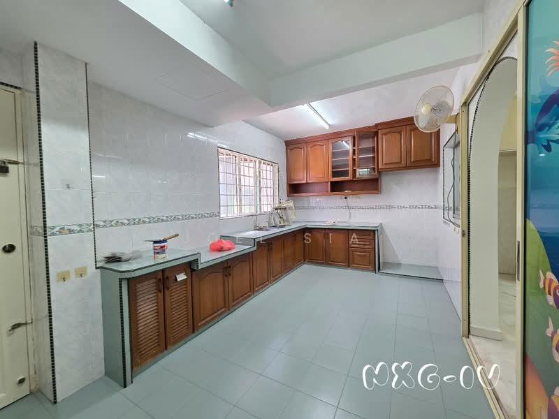 2-storey Terraced House for Sale in Klang (Selangor) - Joel Sia - Kitchen - PropertyGuru.com.my