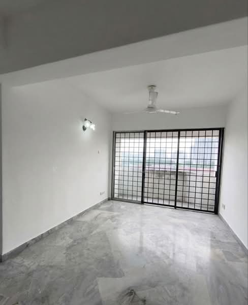 Apartment for Rent at Pangsapuri Seri Gembira - Karen Liew - PropertyGuru.com.my