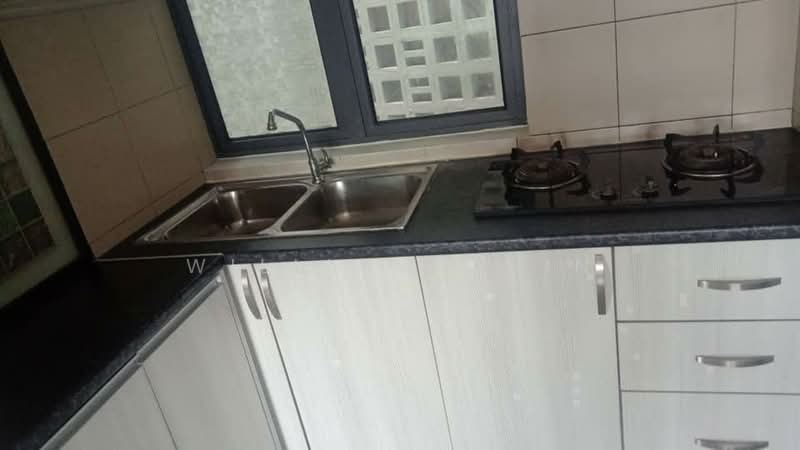 Servis Apartment untuk Disewa di Univ 360 Place - William Chin - Kitchen - PropertyGuru.com.my