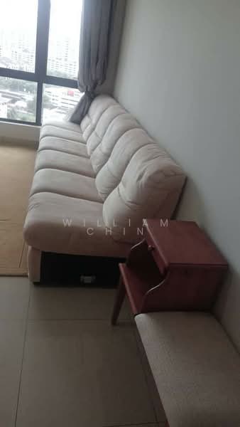 Servis Apartment untuk Disewa di Univ 360 Place - William Chin - Living Room - PropertyGuru.com.my