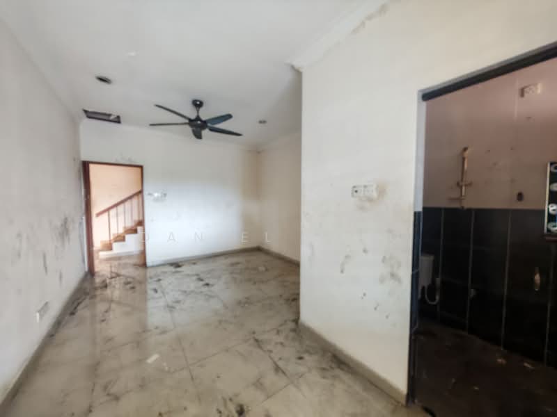 Semi-Detached House for Sale in Taman Megah Ria (Masai) - Daniel Yong - Interior - PropertyGuru.com.my