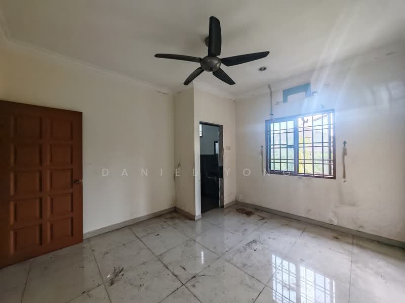 Semi-Detached House for Sale in Taman Megah Ria (Masai) - Daniel Yong - Interior - PropertyGuru.com.my