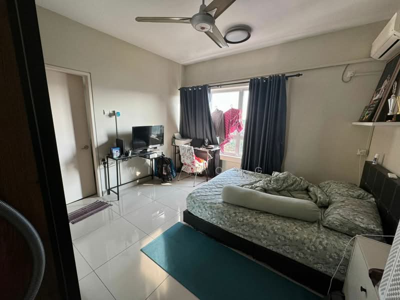 Apartment for Sale at Idaman Residence - Wil Mong - Bedroom - PropertyGuru.com.my
