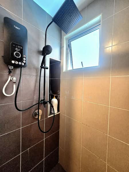 Service Residence for Sale at Serviced Residence @ Razak City Residences (RC Residences) - Yasmin Sulaiman - Bathroom - PropertyGuru.com.my