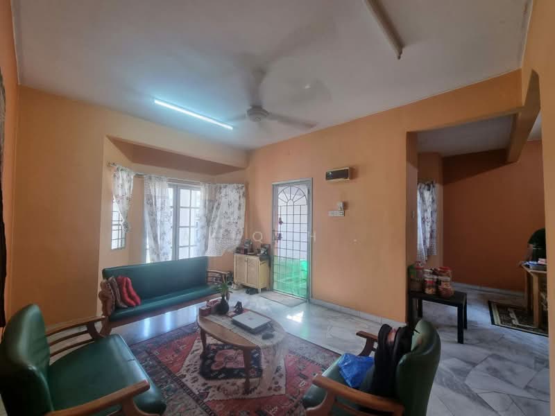 2-storey Terraced House for Sale in Usj 11 (Subang Jaya) - Afiqah . - Living Room - PropertyGuru.com.my