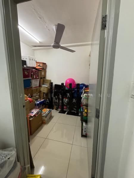 Service Residence for Sale at Sentrovue - Jaleela Banu Ahmad - Interior - PropertyGuru.com.my