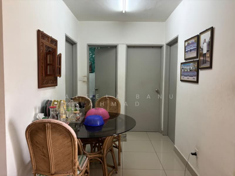 Service Residence for Sale at Sentrovue - Jaleela Banu Ahmad - Dining Room - PropertyGuru.com.my