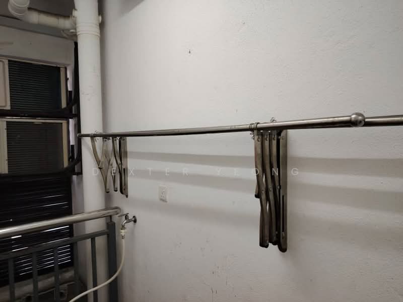 Servis Apartment untuk Disewa di De Centrum Residences - Dexter Yeong - Balcony - PropertyGuru.com.my