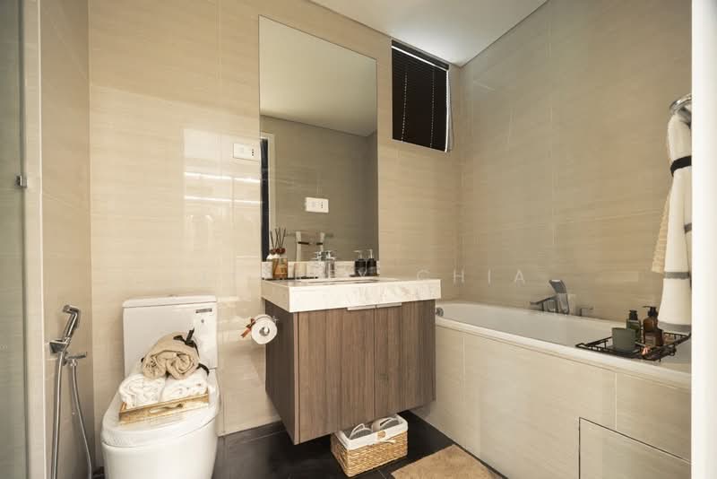 Kondominium untuk Dijual di Capella Embassy (D'Rapport Residences) - Jeffrey Chia - Bathroom - PropertyGuru.com.my