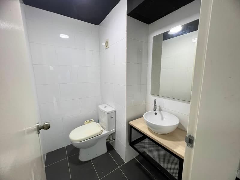 Kondominium untuk Disewa di My Loft @ Empire City - Alan Tai - Bathroom - PropertyGuru.com.my