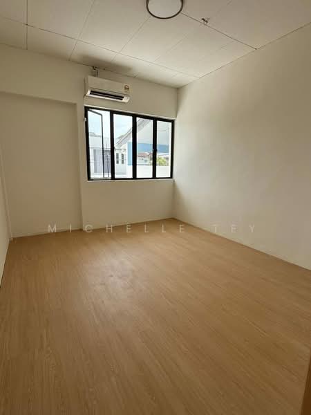 Semi-Detached House for Sale in Taman Majidee (Johor Bahru) - Michelle Tey - Interior - PropertyGuru.com.my