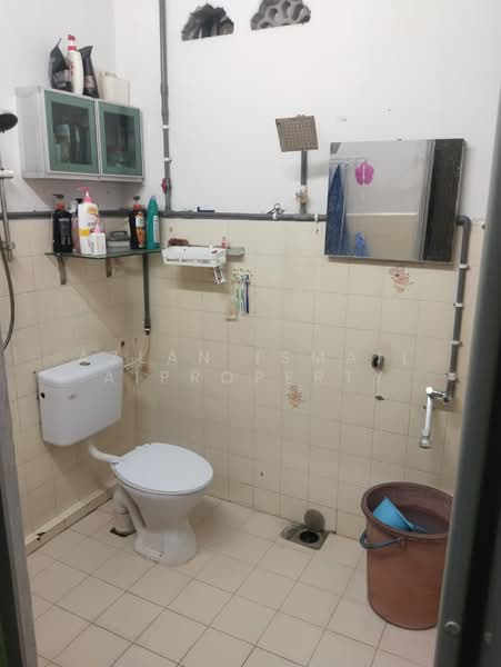 Rumah Teres 1 Tingkat untuk Dijual di Muar (Johor) - Azlan Ismail aiproperty - Bathroom - PropertyGuru.com.my