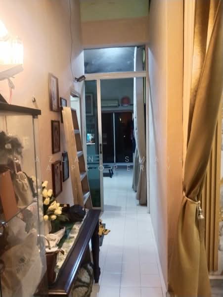 Rumah Teres 1 Tingkat untuk Dijual di Muar (Johor) - Azlan Ismail aiproperty - Corridor - PropertyGuru.com.my