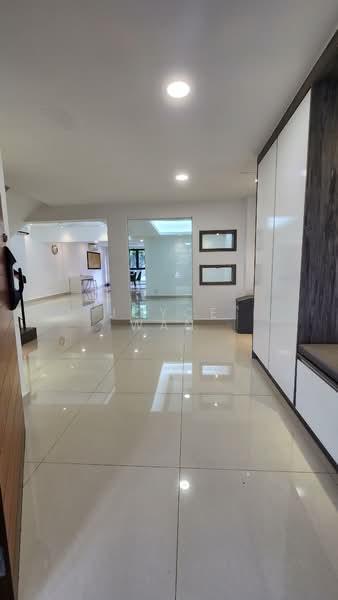 Rumah Bandar untuk Dijual di Sri Hartamas (Kuala Lumpur) - Joyce Wan - Entrance - PropertyGuru.com.my