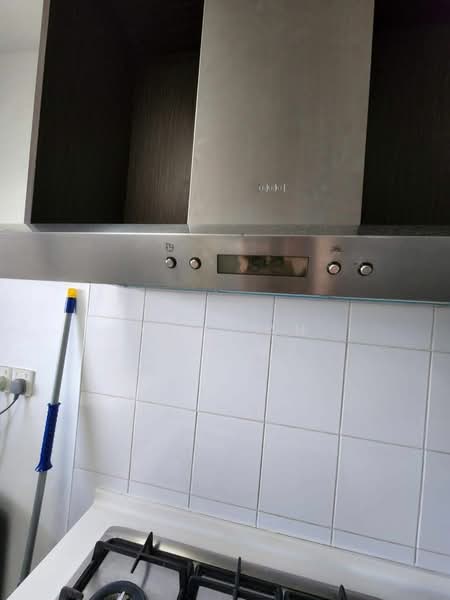 Kondominium untuk Disewa di Ujana Executive Apartment - Win Tan - Kitchen - PropertyGuru.com.my