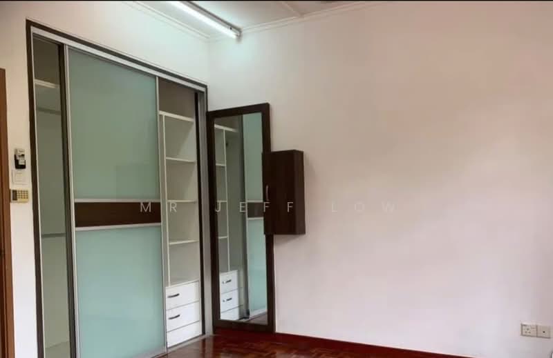 Terraced House for Sale in Bukit Rahman Putra (Sungai Buloh) - Mr Jeff Low - Bedroom - PropertyGuru.com.my