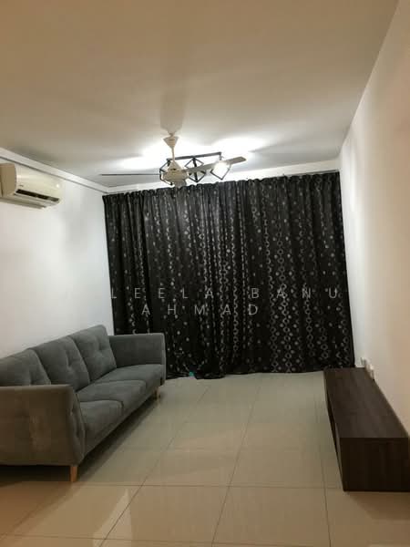 Servis Apartment untuk Dijual di Sentrovue - Jaleela Banu Ahmad - Living Room - PropertyGuru.com.my