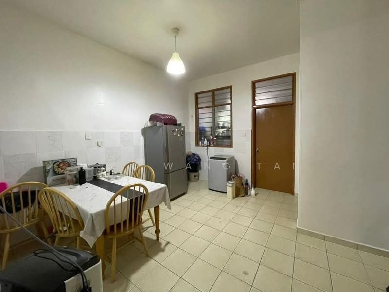 Rumah Teres 1 Tingkat untuk Dijual di Batu Berendam (Melaka) - Ngee Wang Tan - Kitchen - PropertyGuru.com.my