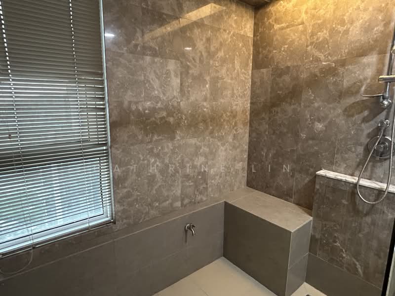 Kondominium untuk Disewa di Tiffani Kiara - Cathrine Lin - Bathroom - PropertyGuru.com.my
