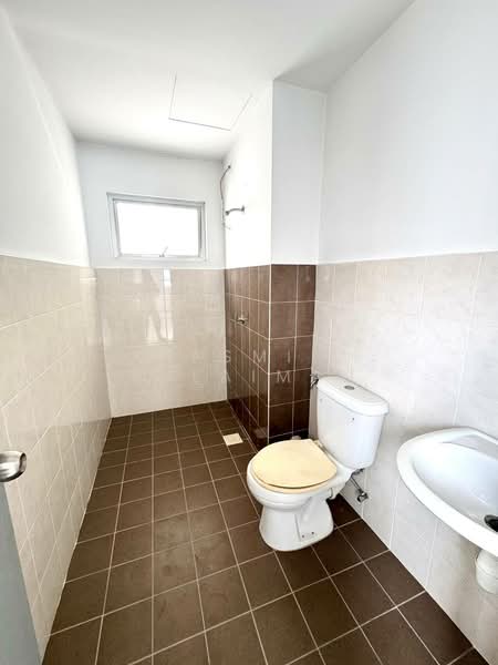 Kondominium untuk Dijual di Suria Jelatek - Yasmin Sulaiman - Bathroom - PropertyGuru.com.my