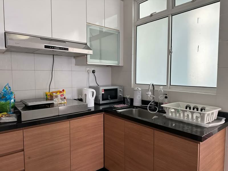Servis Apartment untuk Dijual di Skysuites @ Meldrum Hills - Daniel Yong - Kitchen - PropertyGuru.com.my
