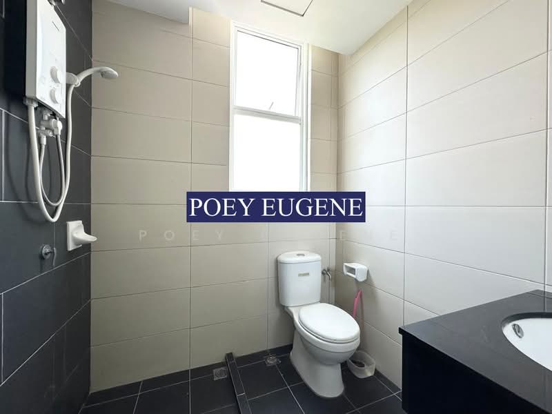 Condominium for Sale at D'Zone Condominium - Poey Eugene - Bathroom - PropertyGuru.com.my